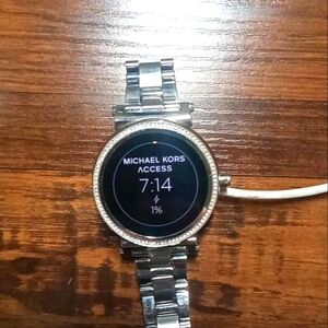 Michelle kors smart watch